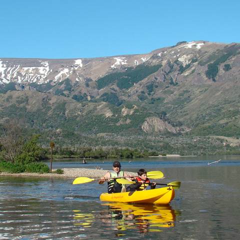 Kayak Lago Meliquina